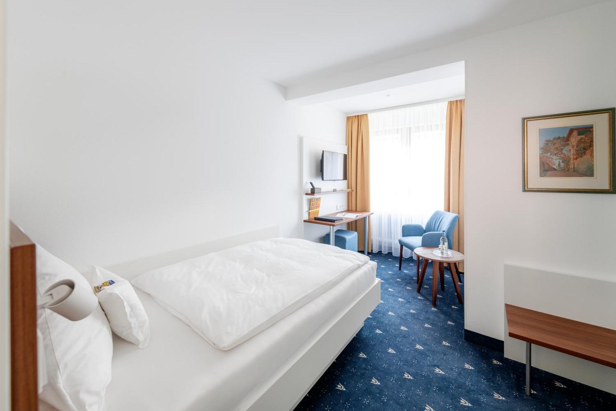 Hotel Adler Post シュヴェツィンゲン エクステリア 写真